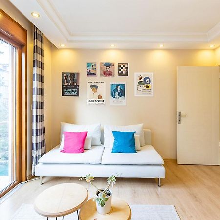 Bright Appartement Istanboel Buitenkant foto