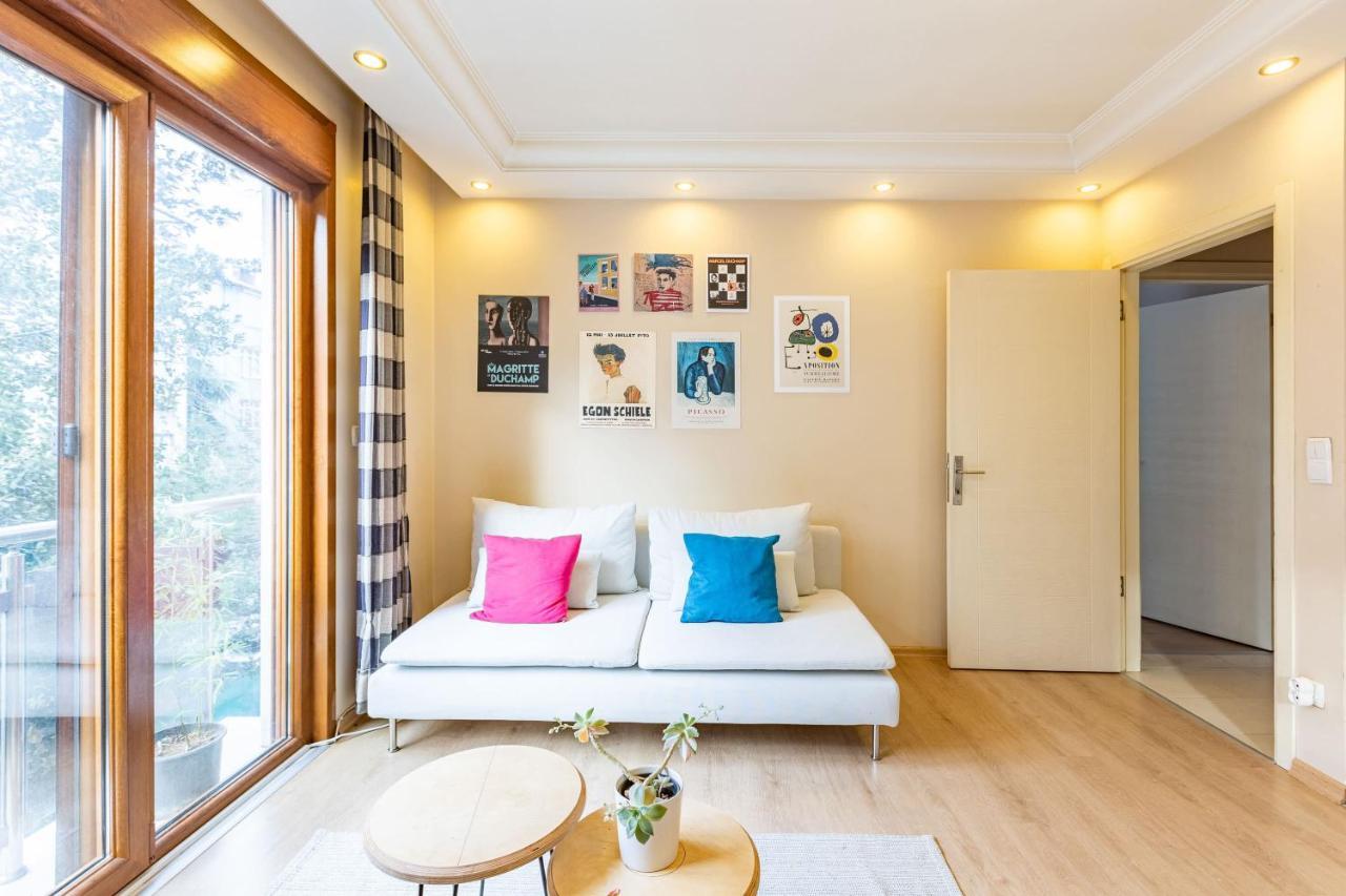 Bright Appartement Istanboel Buitenkant foto